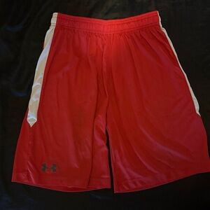 Under Armour shorts for teenage boy. Size YXL